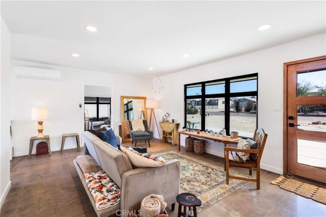 Cozy Fresh Desert Hideaway, 5 Mins To Joshua Tree トウェンティナイン・パームズ エクステリア 写真