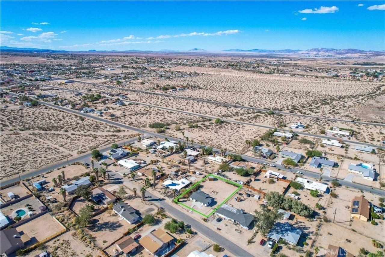 Cozy Fresh Desert Hideaway, 5 Mins To Joshua Tree トウェンティナイン・パームズ エクステリア 写真