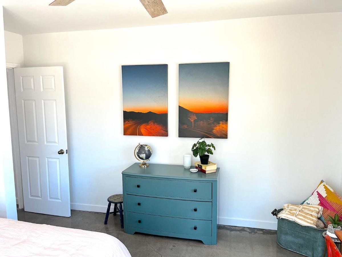 Cozy Fresh Desert Hideaway, 5 Mins To Joshua Tree トウェンティナイン・パームズ エクステリア 写真