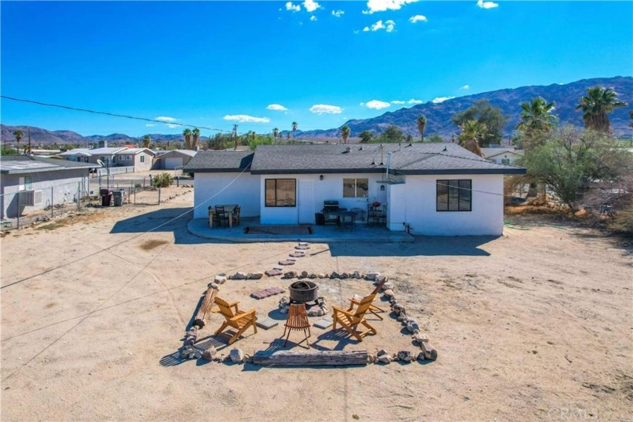 Cozy Fresh Desert Hideaway, 5 Mins To Joshua Tree トウェンティナイン・パームズ エクステリア 写真